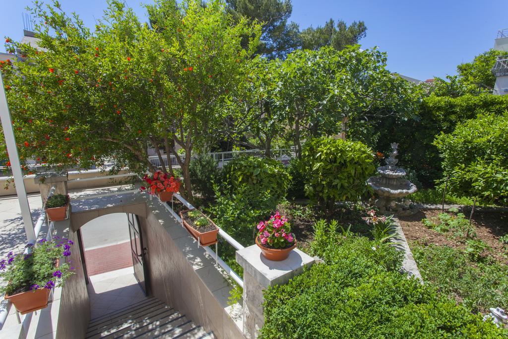 Villa Neda Makarska Ngoại thất bức ảnh