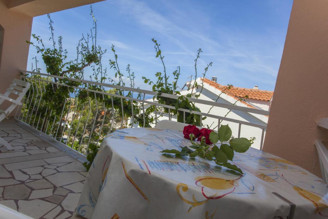 Villa Neda Makarska Ngoại thất bức ảnh